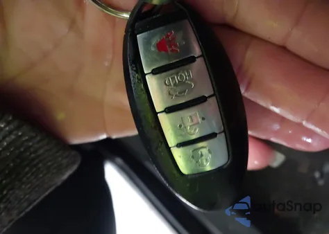 2017 Nissan Sentra Sr z USA, uszkodzony, nr VIN 3N1AB7APXHY270280